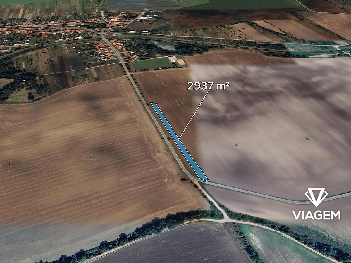 Prodej podílu 1/5 pole 587 m²